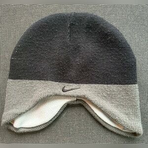 Vintage Nike Peak Futura Beanie